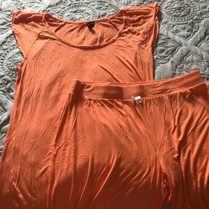 Cynthia Rowley orange pajama set - tee and capris